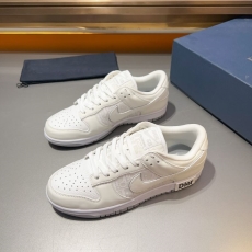 Christian Dior Sneaker